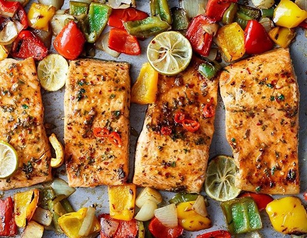 How to cook Spicy Sheet-Pan Salmon